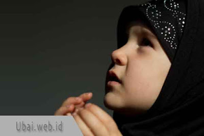 doa mengusap kepala anak yatim